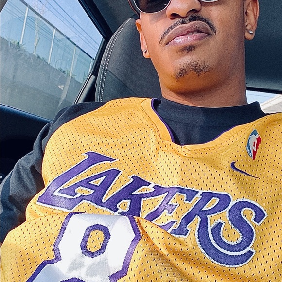 Meet your Posher, Andrew - Picture 1 of 1